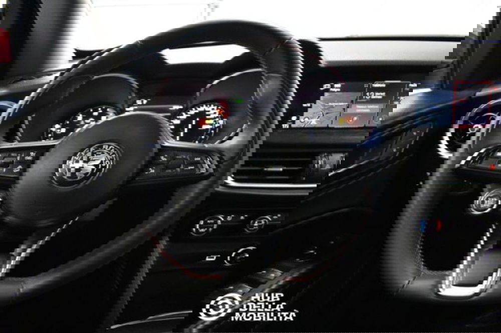 Alfa Romeo Stelvio usata a Perugia (9)