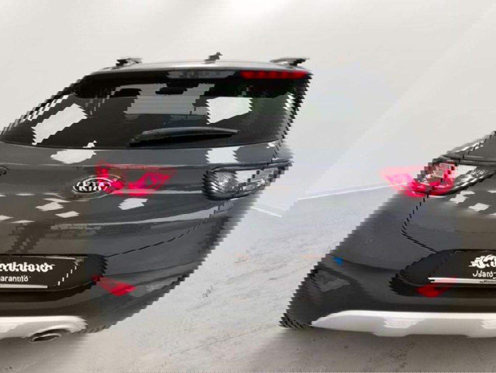 Kia Stonic usata a Como (6)