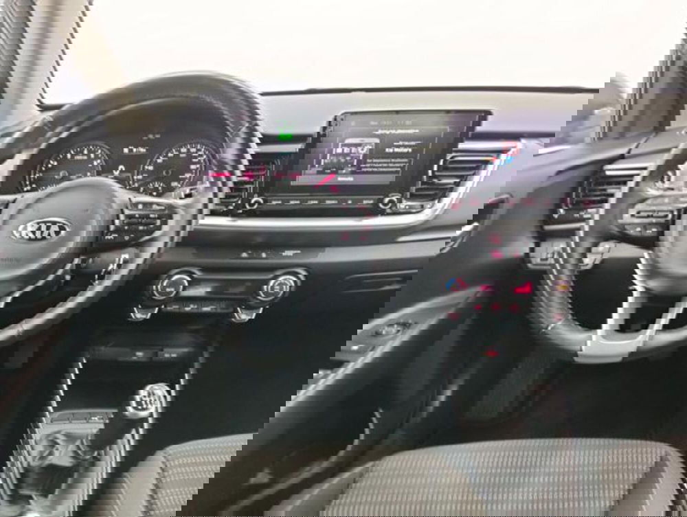 Kia Stonic usata a Como (9)