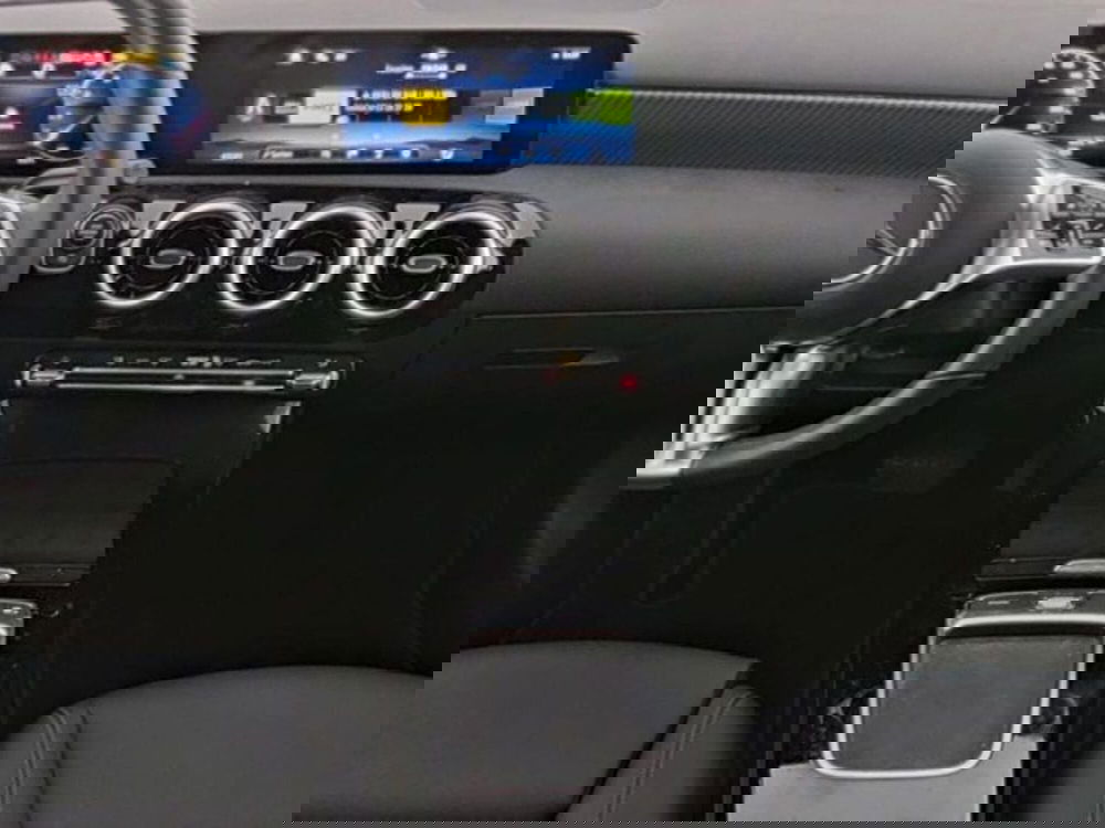 Mercedes-Benz Classe A Sedan usata a Novara (7)