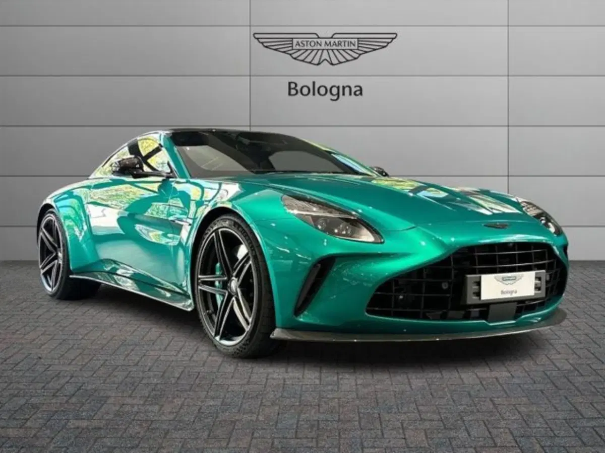 Aston Martin Vantage Coupé usata a Bologna