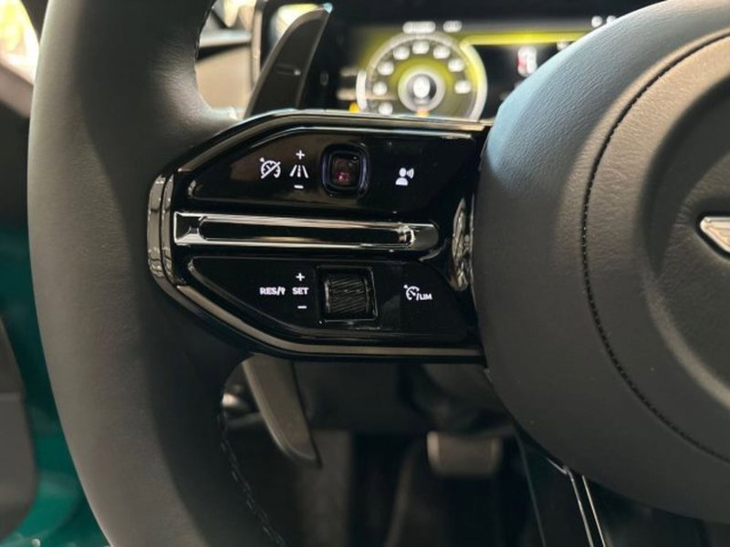 Aston Martin Vantage Coupé usata a Bologna (18)