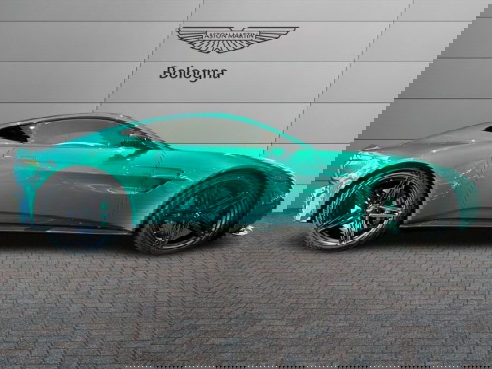 Aston Martin Vantage Coupé nuova a Bologna (2)