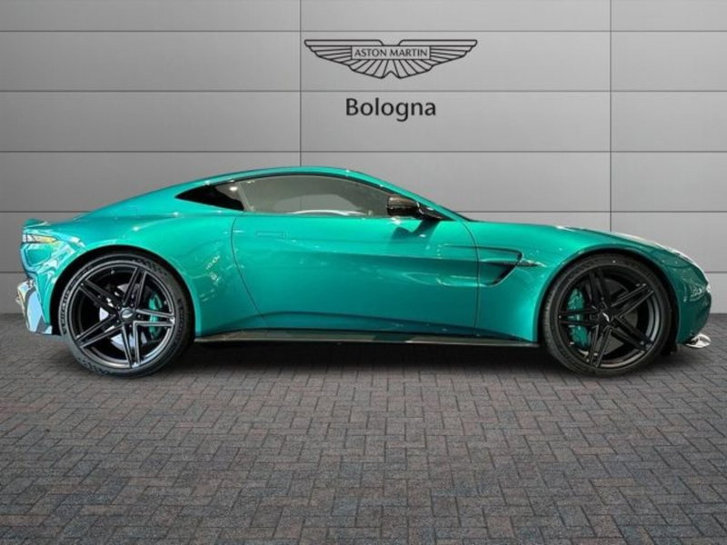 Aston Martin Vantage Coupé usata a Bologna (2)