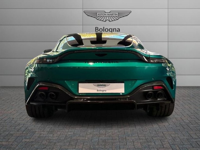 Aston Martin Vantage Coupé usata a Bologna (6)