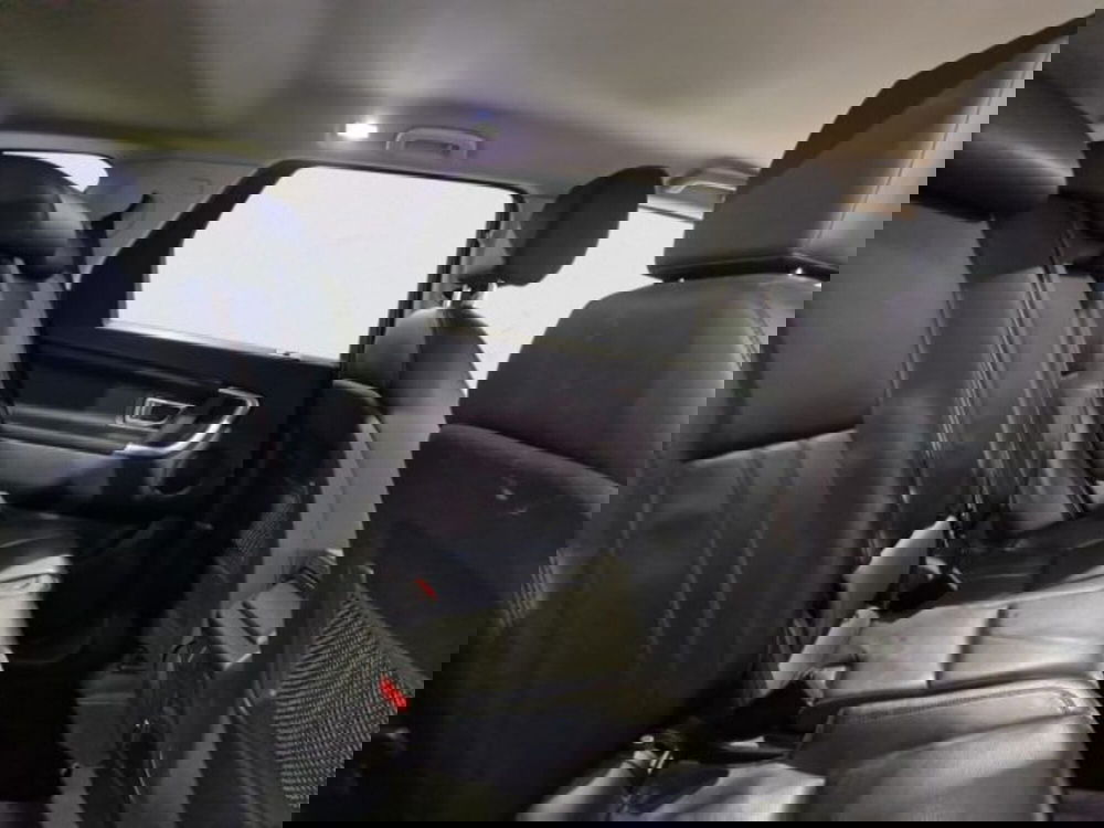 Land Rover Discovery Sport usata a Livorno (15)