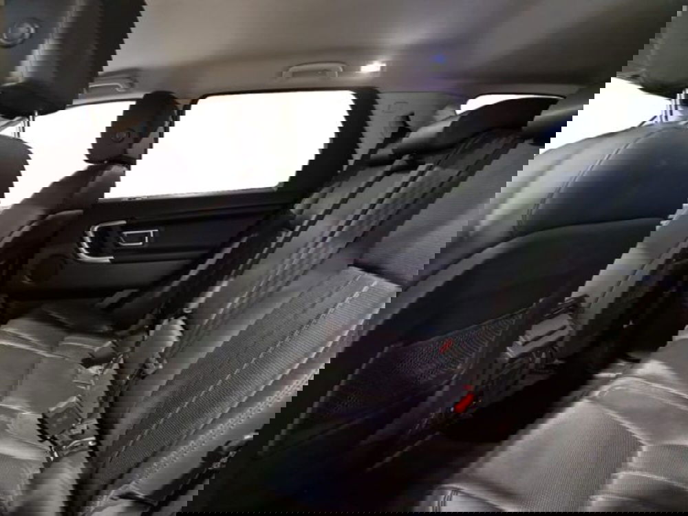 Land Rover Discovery Sport usata a Livorno (16)
