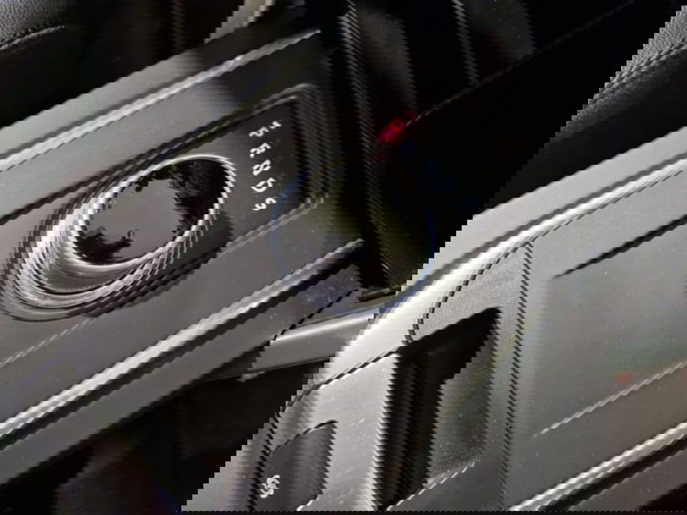 Land Rover Discovery Sport usata a Livorno (18)