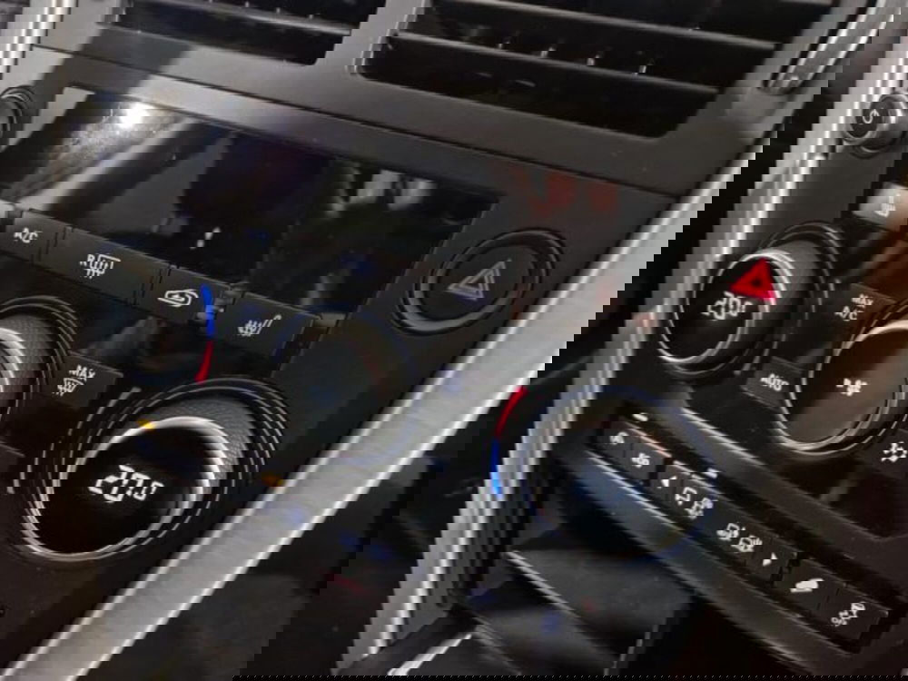 Land Rover Discovery Sport usata a Livorno (19)