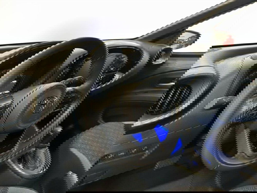 Toyota Aygo X usata a Monza e Brianza (12)