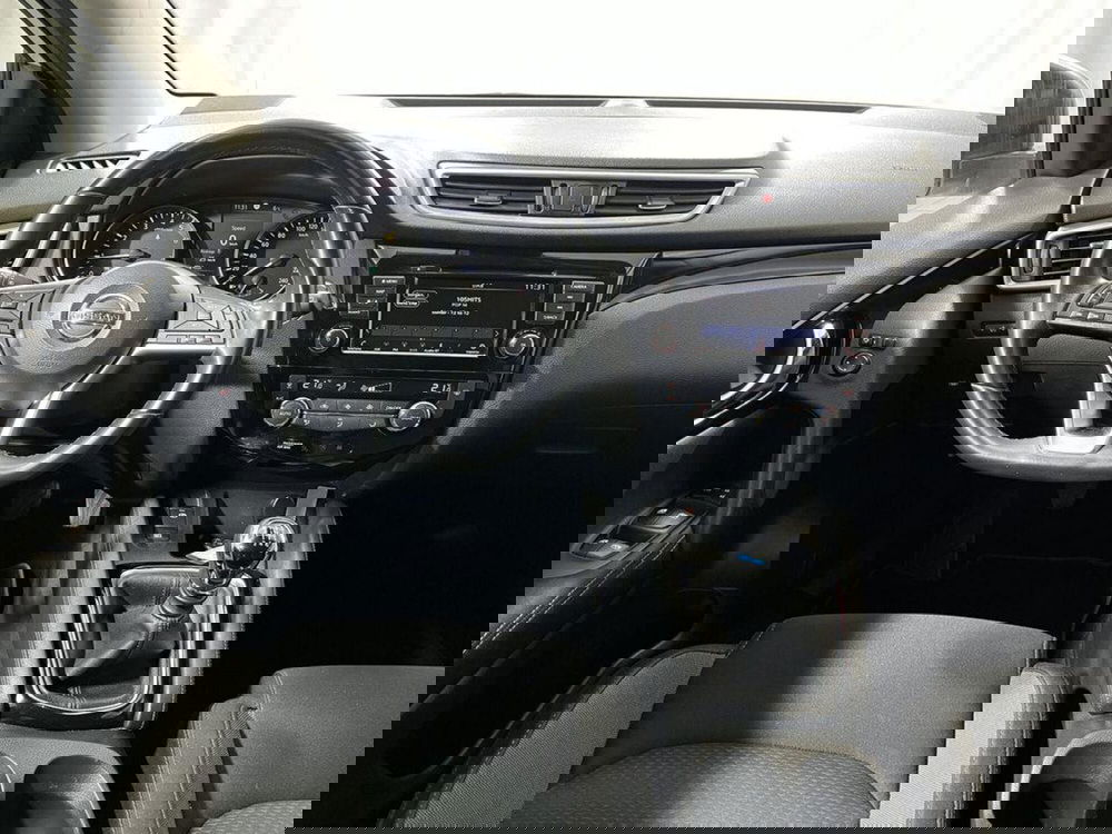 Nissan Qashqai usata a Sondrio (13)