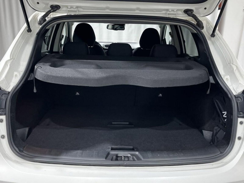 Nissan Qashqai usata a Sondrio (15)