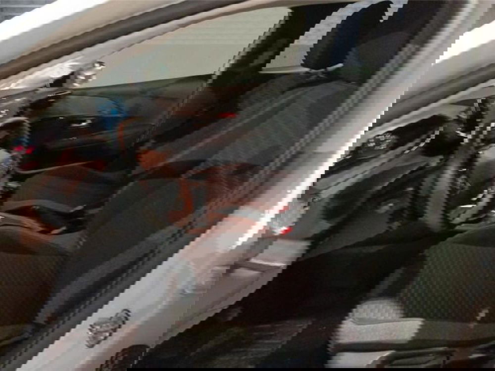 Peugeot 208 usata a Bari (11)