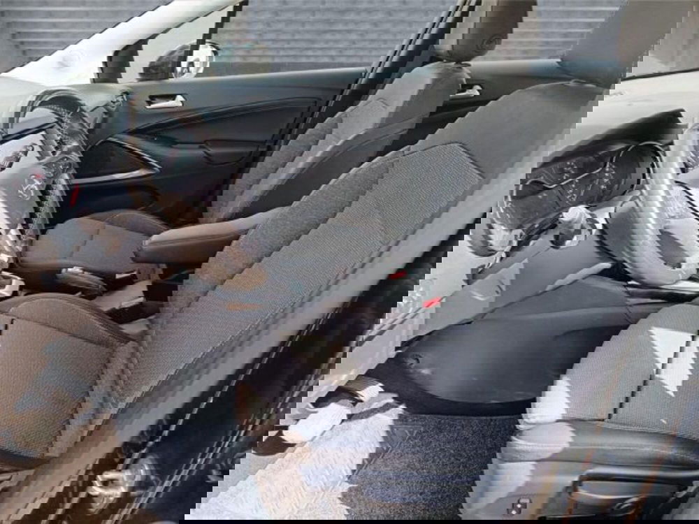 Opel Crossland usata a Bari (10)