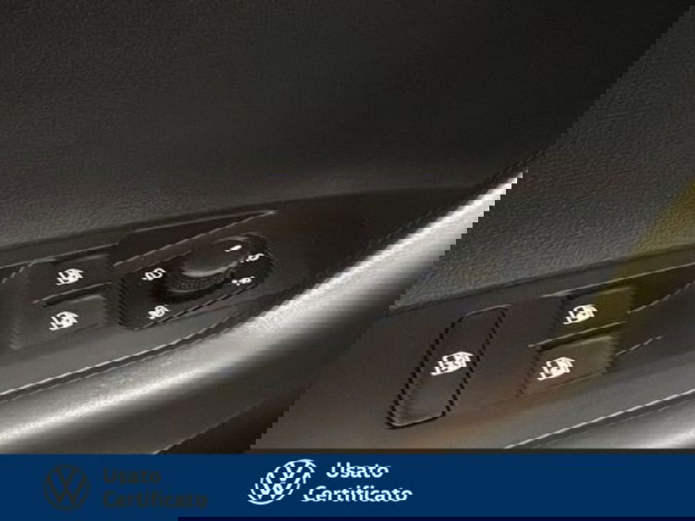 Volkswagen Polo nuova a Vicenza (15)