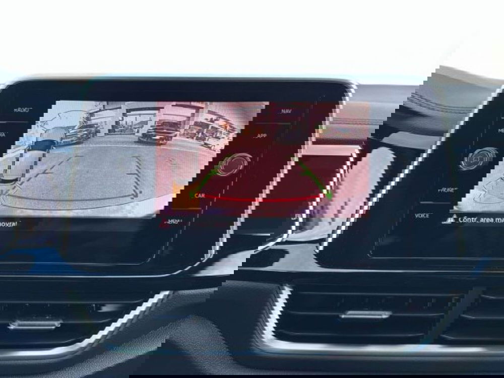 Volkswagen T-Roc nuova a Vicenza (17)