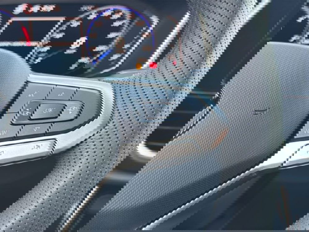 Volkswagen T-Roc nuova a Vicenza (20)