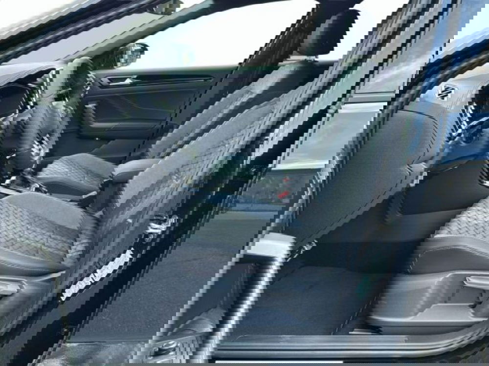 Volkswagen T-Roc nuova a Vicenza (9)
