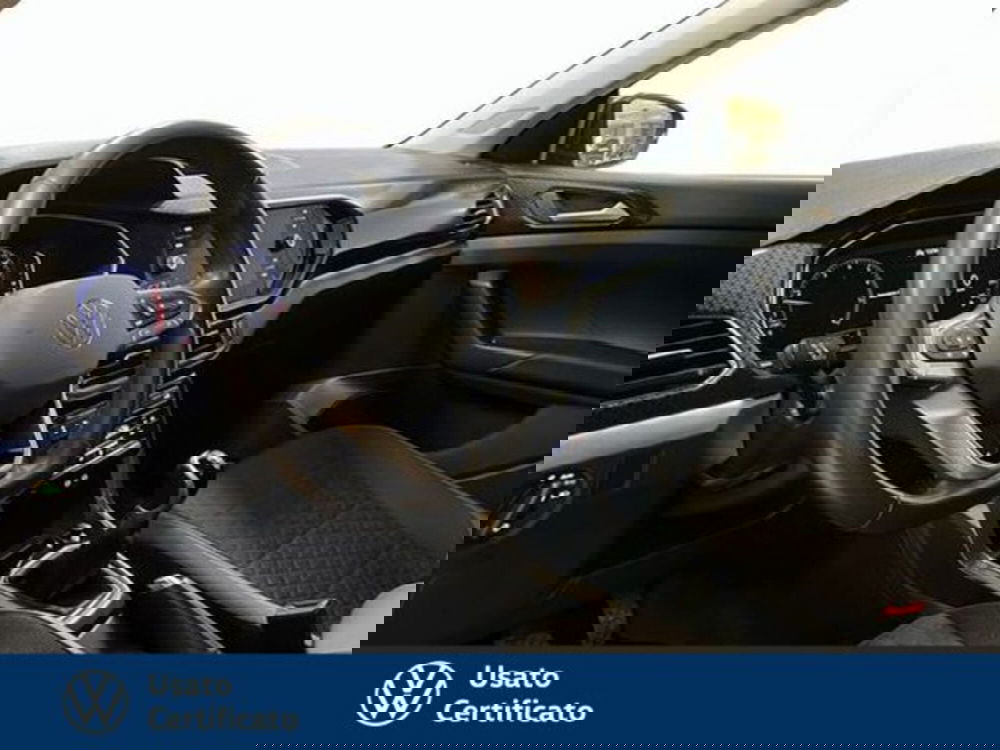 Volkswagen T-Cross usata a Vicenza (8)