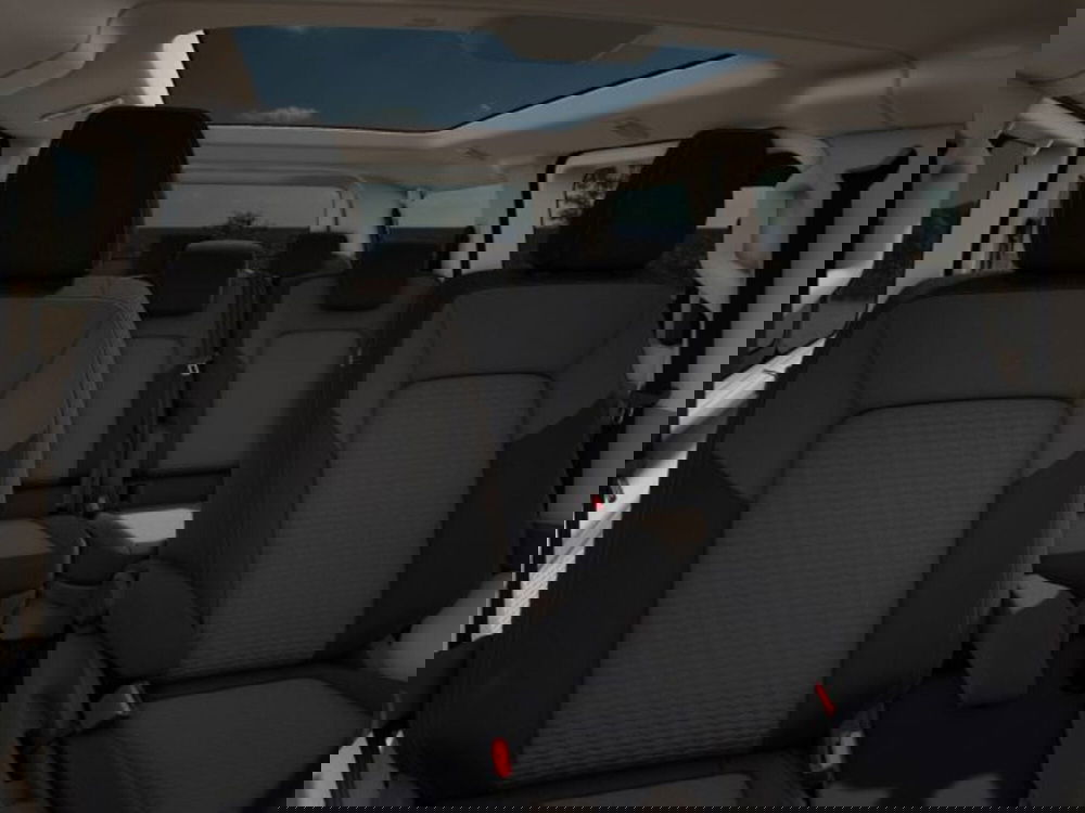 Volkswagen Veicoli Commerciali Caravelle nuova a Vicenza (10)