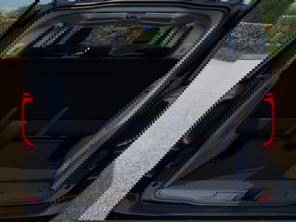 Volkswagen Veicoli Commerciali Caravelle nuova a Vicenza (15)