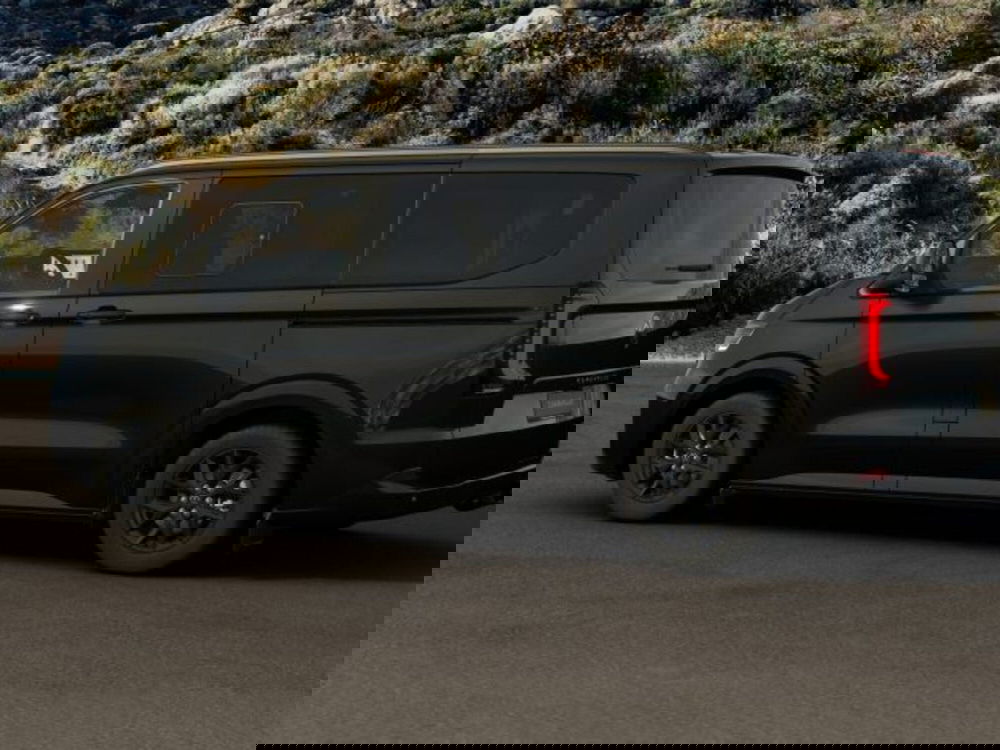 Volkswagen Veicoli Commerciali Caravelle nuova a Vicenza (3)