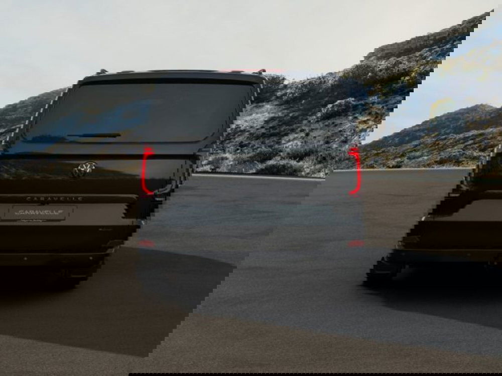 Volkswagen Veicoli Commerciali Caravelle nuova a Vicenza (4)