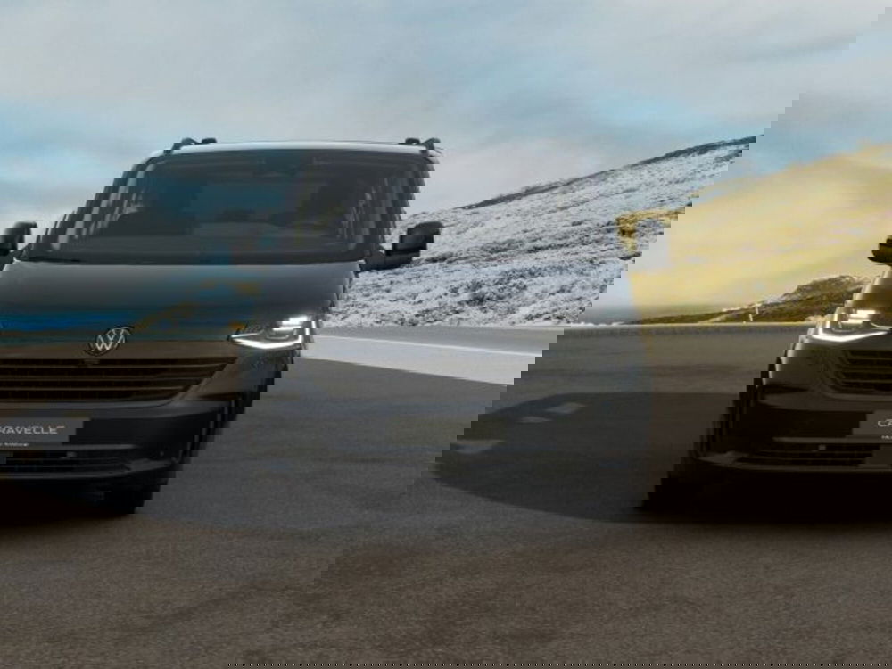 Volkswagen Veicoli Commerciali Caravelle nuova a Vicenza (8)