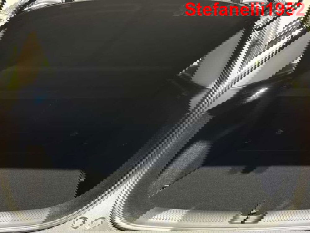 Mg ZS EV nuova a Bologna (7)