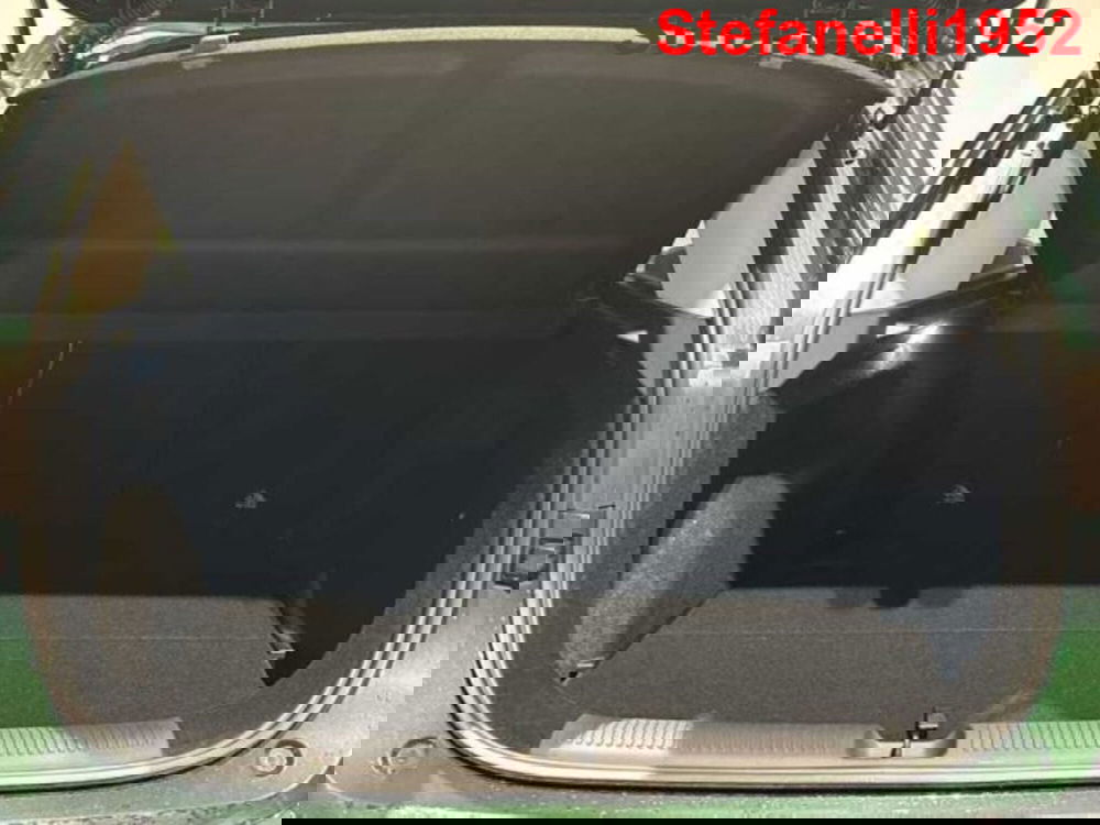 Mg ZS EV nuova a Bologna (7)