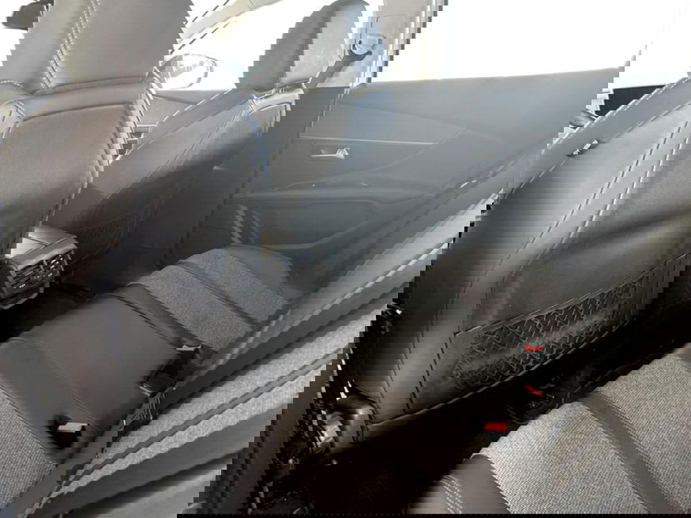 Peugeot 3008 usata a Piacenza (9)