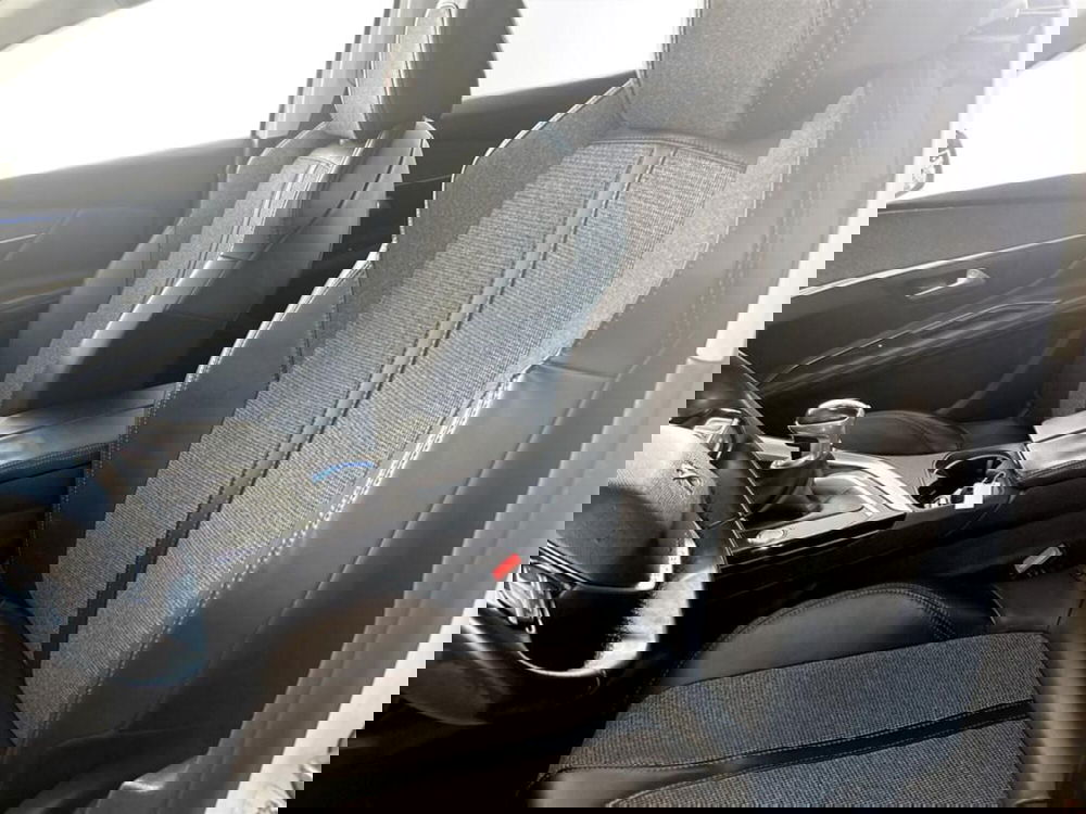 Peugeot 3008 usata a Piacenza (8)