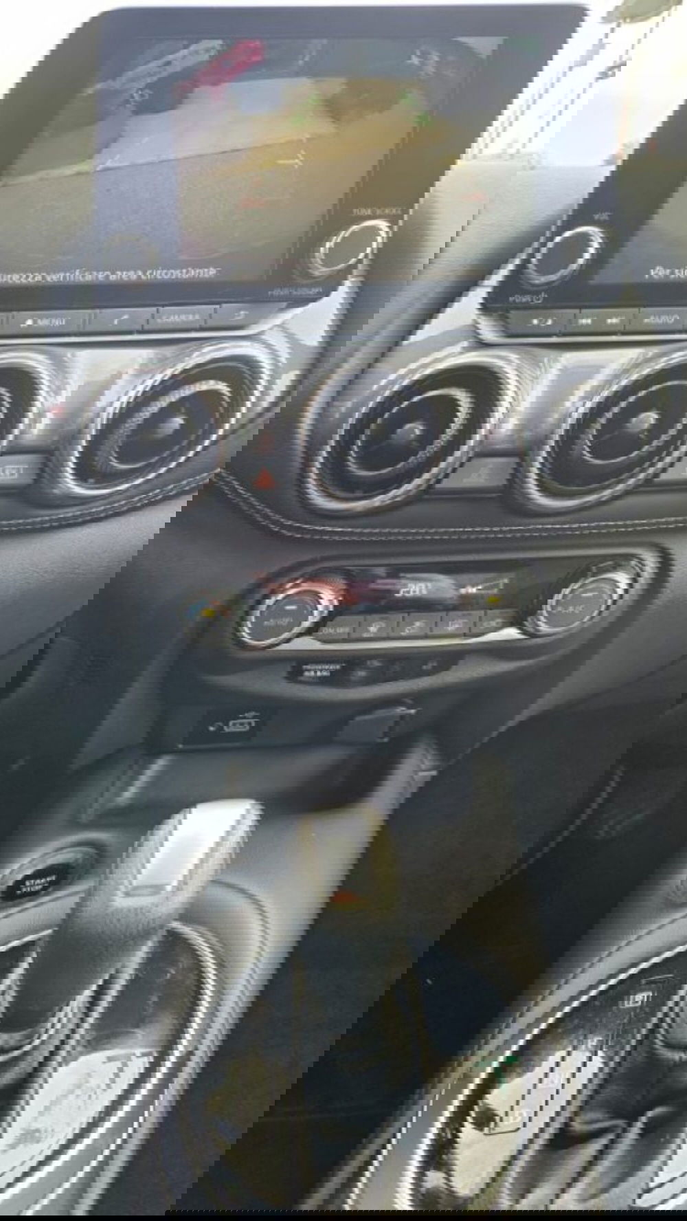 Nissan Juke usata a Lucca (10)