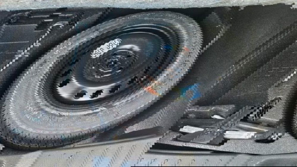 Nissan Juke usata a Lucca (17)