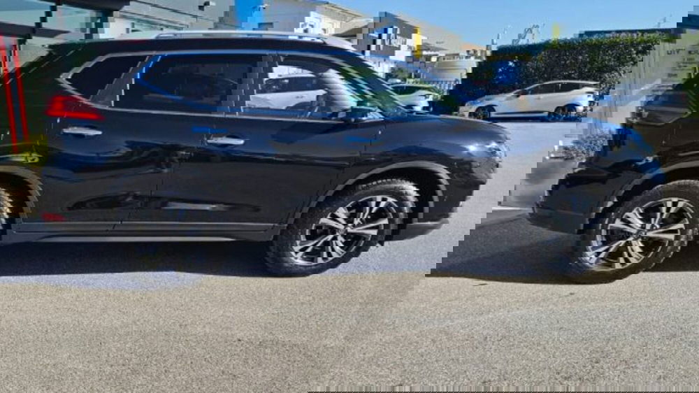 Nissan X-Trail usata a Lucca (3)