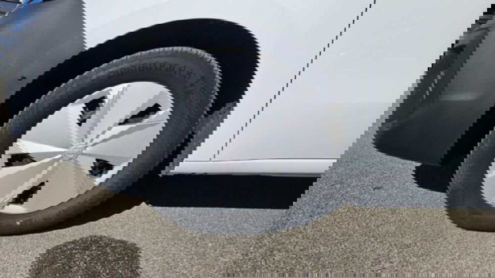 Nissan Townstar usata a Lucca (17)