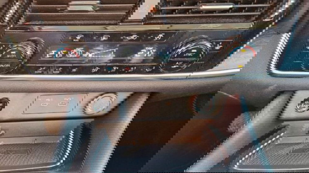 Nissan X-Trail usata a Lucca (12)