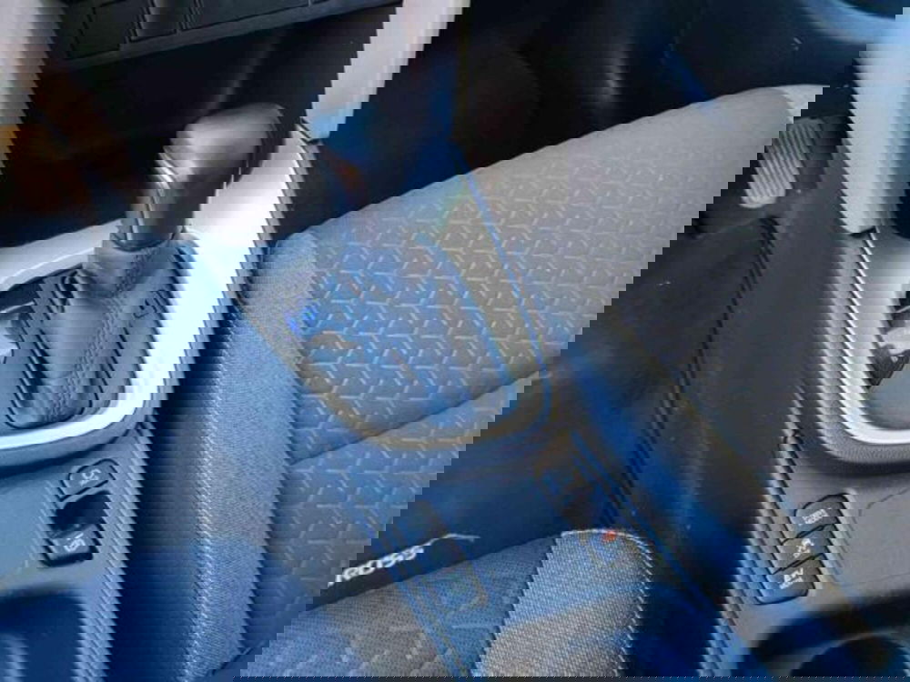 Toyota Yaris Cross usata a Sassari (13)