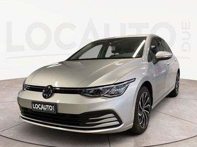 Volkswagen Golf 1.0 eTSI EVO DSG Life del 2023 usata a Torino