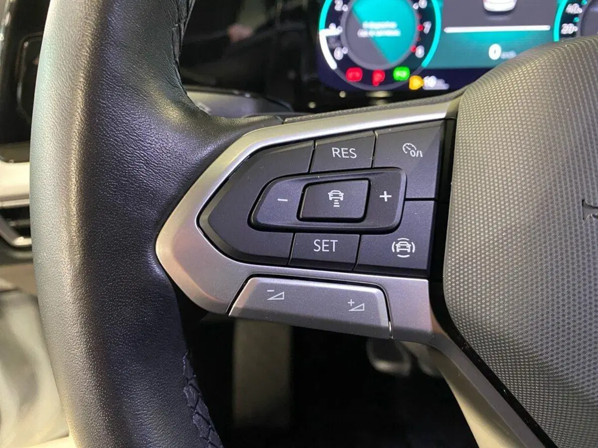 Volkswagen Golf Variant usata a Torino (12)