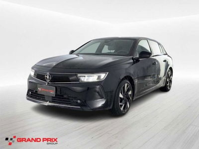 Opel Astra 1.5 Turbo Diesel 130 CV AT8 Business Elegance del 2022 usata a Castenaso