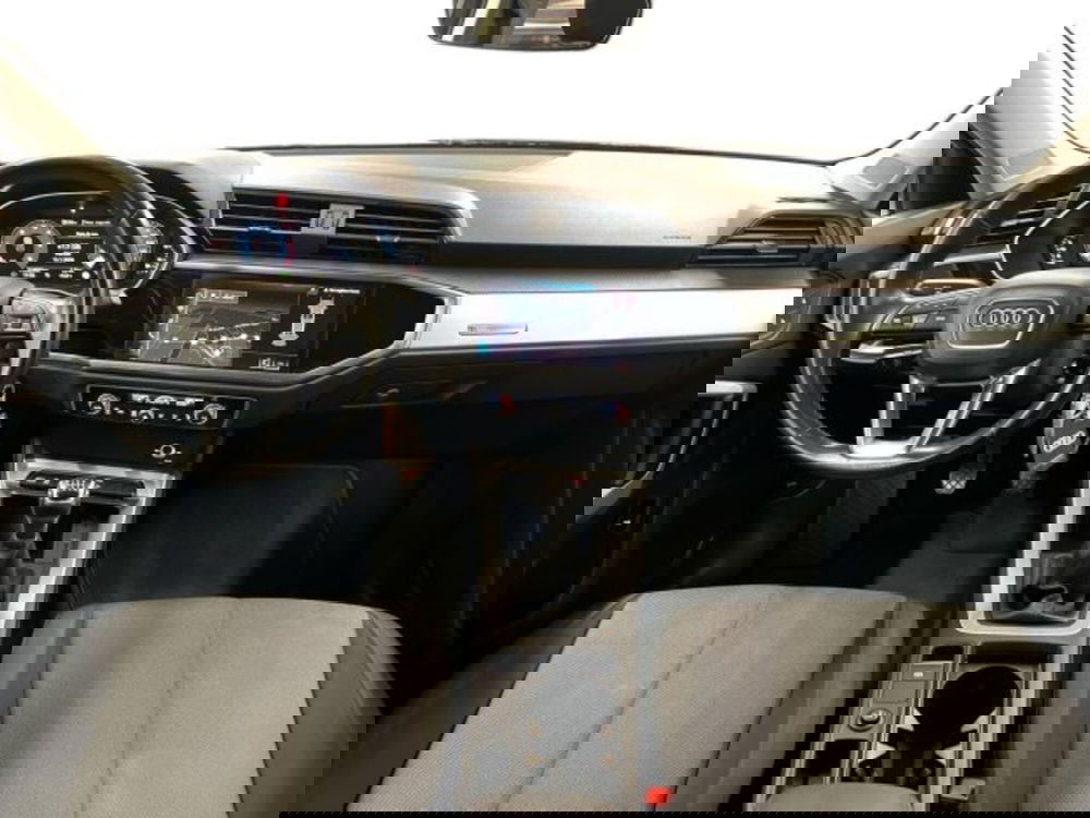 Audi Q3 Sportback usata a Bologna (9)