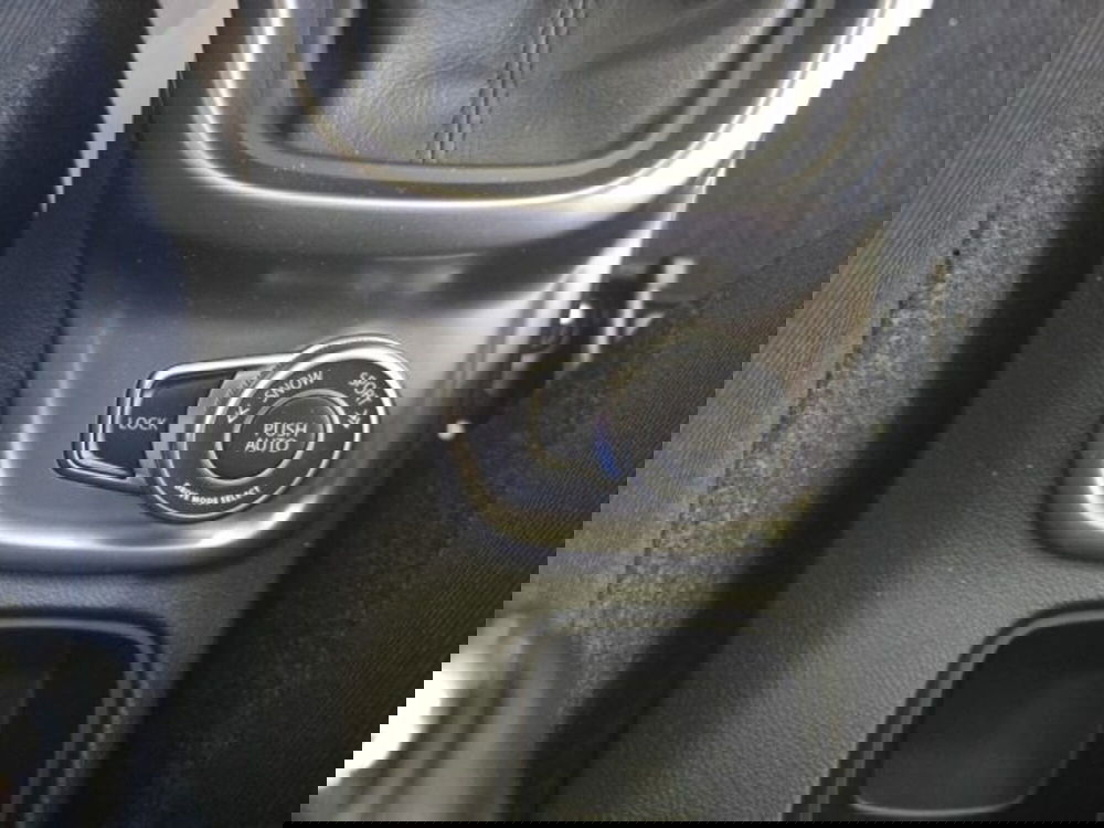 Suzuki Vitara nuova a Reggio Emilia (13)