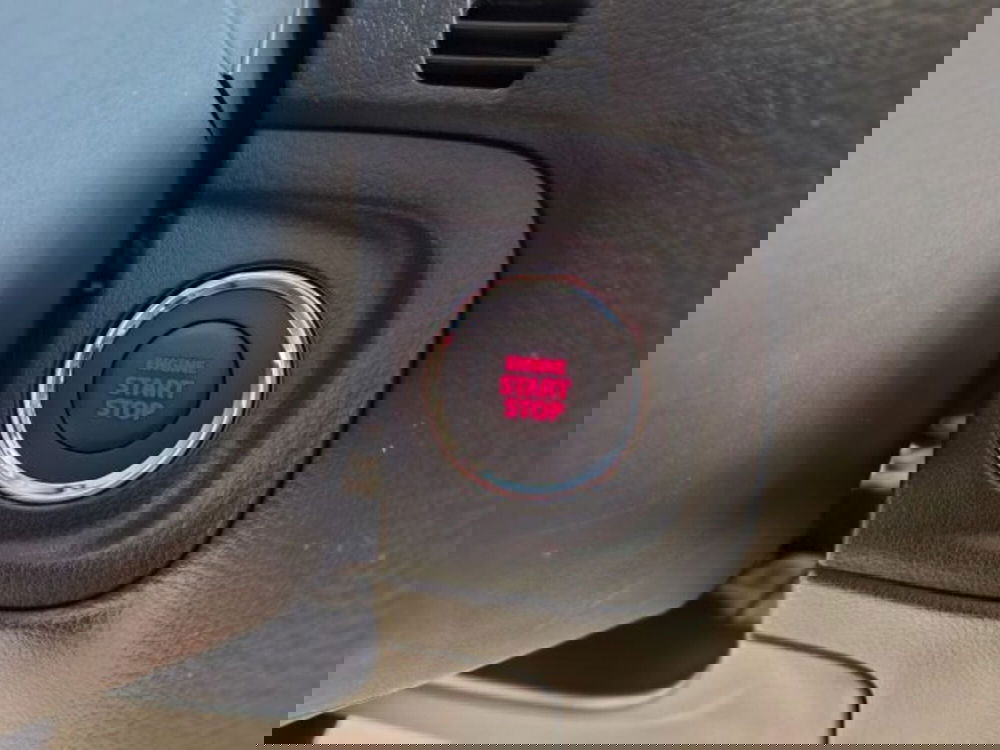 Suzuki Vitara nuova a Reggio Emilia (13)