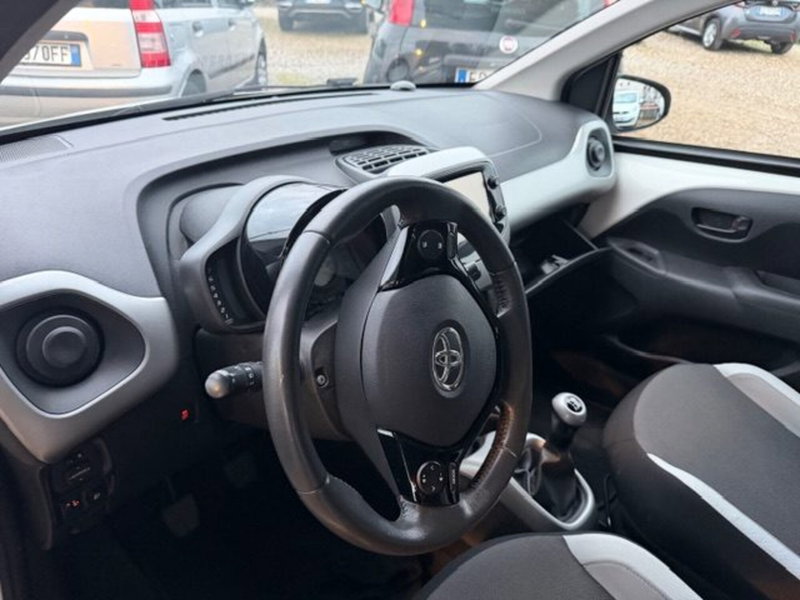 Toyota Aygo usata a Prato (10)