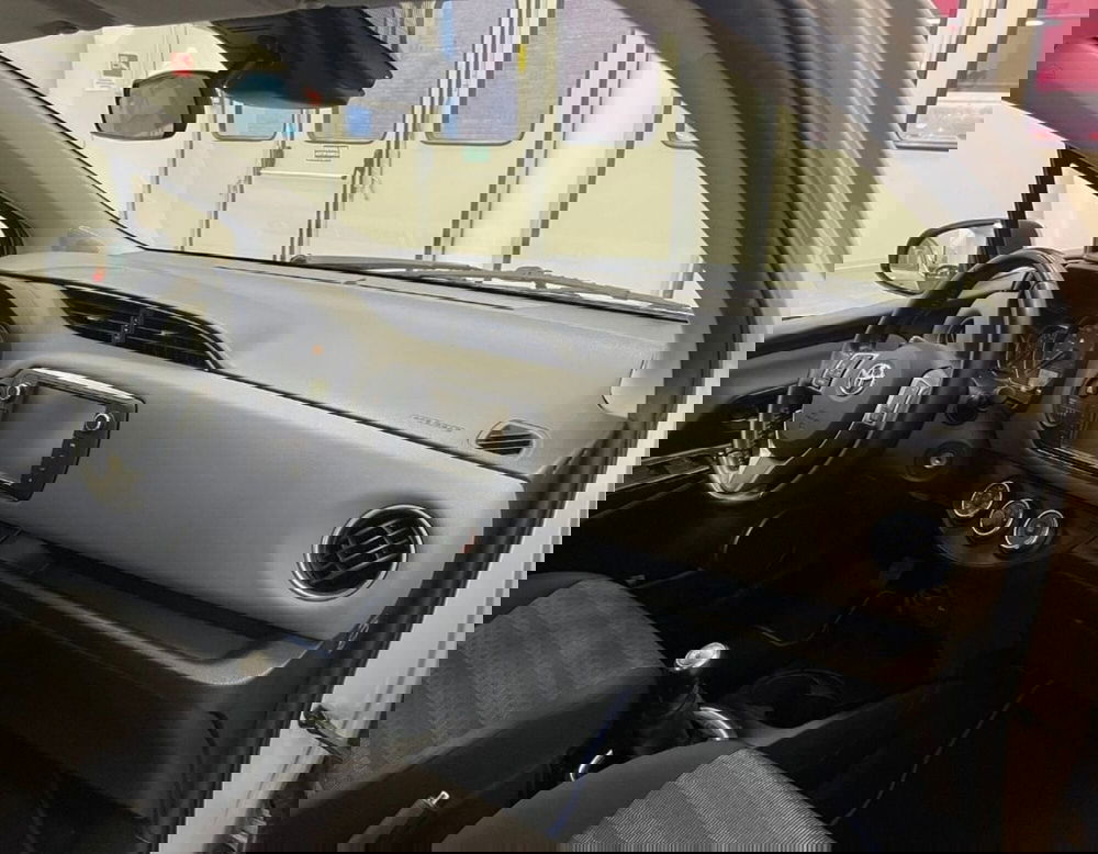 Toyota Yaris usata a Ferrara (2)