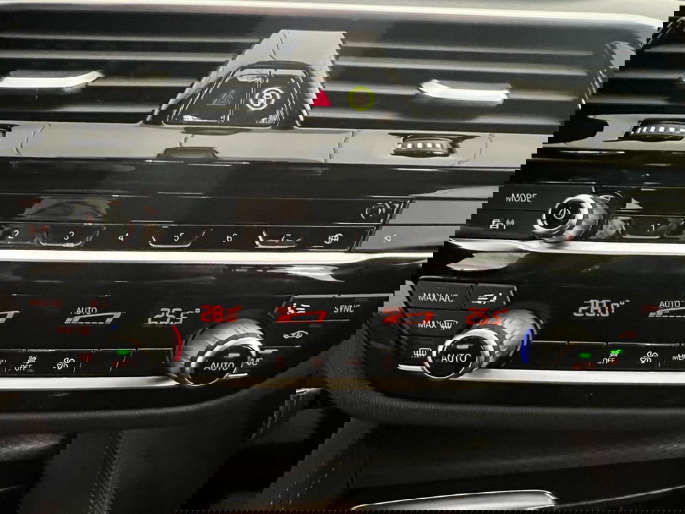 BMW Serie 5 Touring usata a Torino (18)