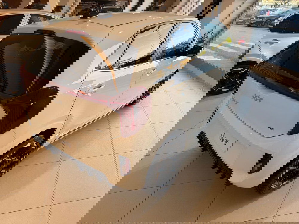 Kia Picanto nuova a Napoli (5)