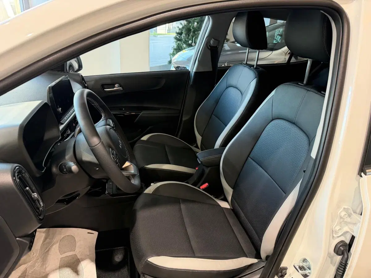 Kia Picanto nuova a Napoli (7)