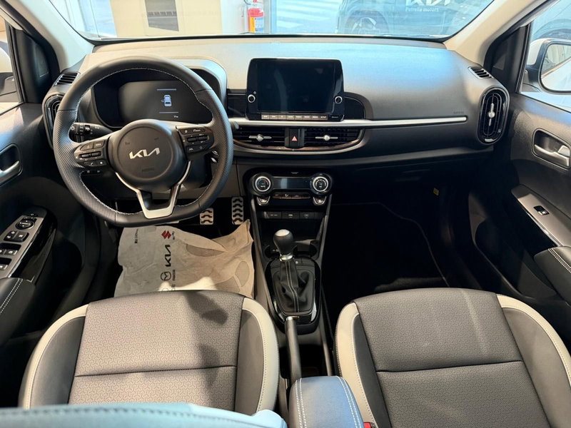 Kia Picanto nuova a Napoli (8)